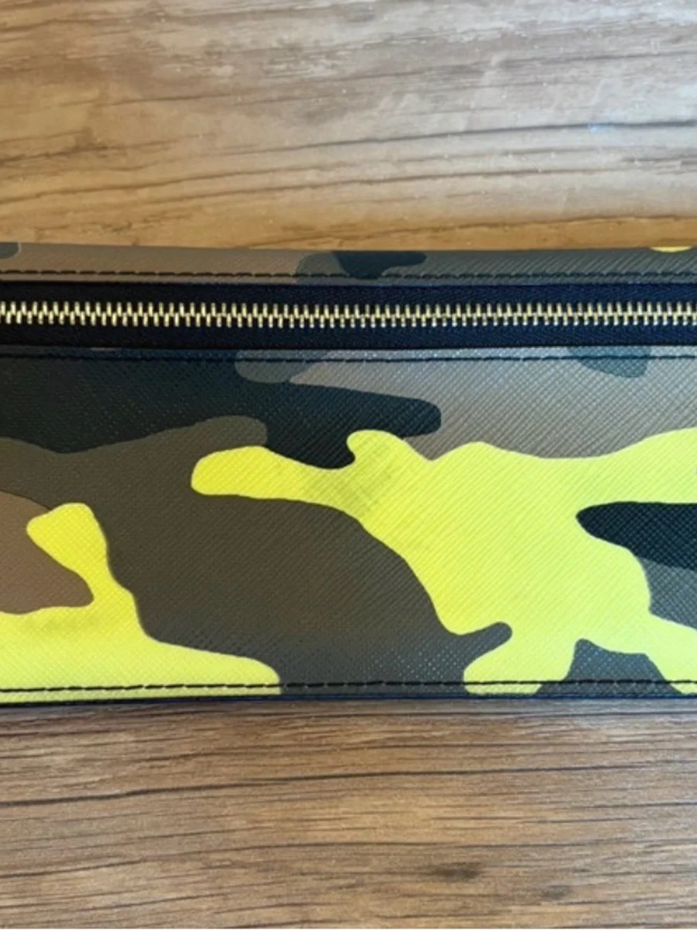 Michael Kors Jet Set Travel Slim Wallet